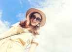 Waterproof sunscreen blend easily into the skin and keep it hydrated.&nbsp;