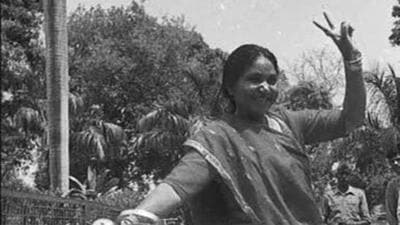 Phoolan Devi’s kidnapping and killing of her paramour Vikram Mallah led to the Behmai massacre on February 14, 1981. (File) Phoolan Devi’s kidnapping and killing of her paramour Vikram Mallah led to the Behmai massacre on February 14, 1981. (File)