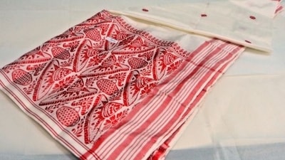 During the Ahom King Syo-Kha-Pha's rule, this unique piece of cloth was worn by men as a head gear. (Pinterest) During the Ahom King Syo-Kha-Pha's rule, this unique piece of cloth was worn by men as a head gear. (Pinterest)