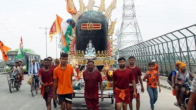 Devotees coming to perform Jalabhishek in the Daksheshwar Mahadev temple located in Kankhal say that the month of Sawan is the most beloved month of Lord Shiva. (ANI) Devotees coming to perform Jalabhishek in the Daksheshwar Mahadev temple located in Kankhal say that the month of Sawan is the most beloved month of Lord Shiva. (ANI)