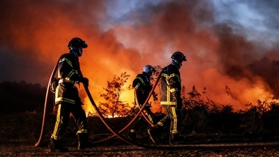 A massive wildfire was spreading in the eastern German state of Brandenburg in a region with lots of bone-dry pine forests where firefighters have to be especially careful because of old World War II ammunition that’s still buried there. (AFP) A massive wildfire was spreading in the eastern German state of Brandenburg in a region with lots of bone-dry pine forests where firefighters have to be especially careful because of old World War II ammunition that’s still buried there. (AFP)