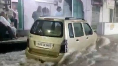 Cars washed away in Rajasthan's Jodhpur as heavy rains trigger floods (ANI)