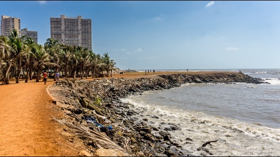 This could be Temple Hill: A view of the seaside at Malabar Hill in Mumbai (Shutterstock) This could be Temple Hill: A view of the seaside at Malabar Hill in Mumbai (Shutterstock)