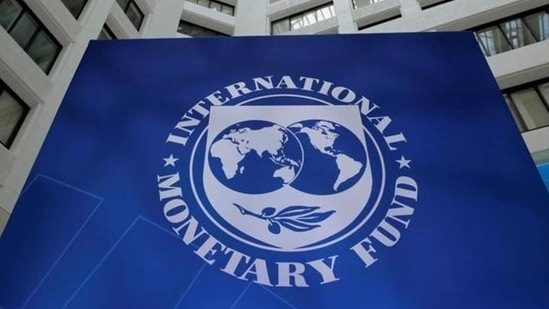 The IMF also cut the 2022 global domestic product (GDP) estimate to 3.2%, four-tenths of a point lower than the April forecast(Reuters file photo) The IMF also cut the 2022 global domestic product (GDP) estimate to 3.2%, four-tenths of a point lower than the April forecast(Reuters file photo)
