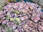 The cash seized from Arpita Mukherjee's Belgharia flat on Wednesday.