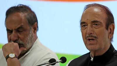 Congress leaders Anand Sharma and Ghulam Nabi Azad. (ANI) Congress leaders Anand Sharma and Ghulam Nabi Azad. (ANI)