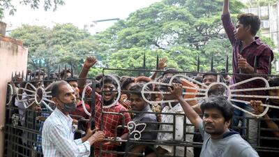 Students of Government Arts College, Nandanam raise slogans during a protest over the recent death of Class 12th student Srimathi in the Kallakurichi district of Tamil Nadu, in Chennai on Monday. (ANI) Students of Government Arts College, Nandanam raise slogans during a protest over the recent death of Class 12th student Srimathi in the Kallakurichi district of Tamil Nadu, in Chennai on Monday. (ANI)