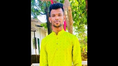 The 27-year-old Ketan Thorve, who saved the life of a senior citizen who lost balance while boarding a running train at Karjat railway station recently. (PRAMOD TAMBE/HT PHOTO)
