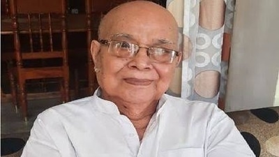 Assamese writer Atulananda Goswami was undergoing treatment at the hospital since last week. (source: SASAM Twitter/@sasamassam) Assamese writer Atulananda Goswami was undergoing treatment at the hospital since last week. (source: SASAM Twitter/@sasamassam)