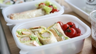 Tips to pack a healthy lunchbox for school going children (pixabay)