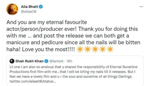 Alia Bhatt reacted to Shah Rukh Khan's tweet on Tuesday. Alia Bhatt reacted to Shah Rukh Khan's tweet on Tuesday. 