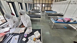 Special Swine Flu ward being readied by staff of Thane Civil Hospital as cases spike across the district (Praful Gangurde/HT Photo)