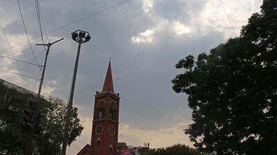 From Wednesday, Pune city reported day temperature at 31.3 degrees Celsius, 3.9 degrees more than normal. On Thursday, the day temperature was five degrees more than normal. (REPRESENTATIVE PHOTO) From Wednesday, Pune city reported day temperature at 31.3 degrees Celsius, 3.9 degrees more than normal. On Thursday, the day temperature was five degrees more than normal. (REPRESENTATIVE PHOTO)