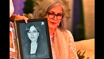 Bollywood actress Zeenat Aman during an event at a hotel in Ludhiana on Thursday. (Gurpreet Singh/HT) Bollywood actress Zeenat Aman during an event at a hotel in Ludhiana on Thursday. (Gurpreet Singh/HT)
