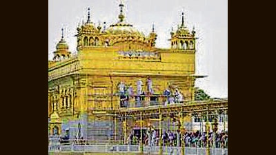 Foreign tourists return to Amritsar after over two years since Covid Foreign tourists return to Amritsar after over two years since Covid