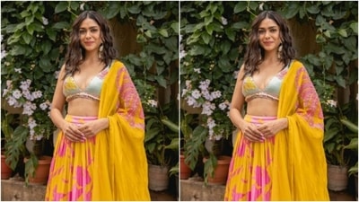 Mrunal played muse to fashion designer Monika Nidhi and picked an ethnic attire from the shelves of the designer. (Instagram/@mrunalthakur)