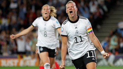 Women's Euro 2022 - Semi Final - Germany v France - Germany's Alexandra Popp celebrates scoring their second goal with teammates (REUTERS)