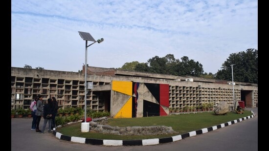 On July 22, CAT had stayed UT’s decision and directed that Sangeeta Bagga be allowed to continue as principal of Chandigarh College of Architecture. (HT Photo)
