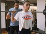 Alia Bhatt training with fitness expert Sohrab Khushrushahi. Alia Bhatt training with fitness expert Sohrab Khushrushahi.