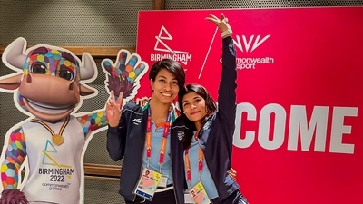 Boxers Lovlina Borgohain and Nikhat Zareen pose with 'Perry the Bull', the mascot of the Commonwealth Games 2022, in Birmingham, England. (PTI) Boxers Lovlina Borgohain and Nikhat Zareen pose with 'Perry the Bull', the mascot of the Commonwealth Games 2022, in Birmingham, England. (PTI)