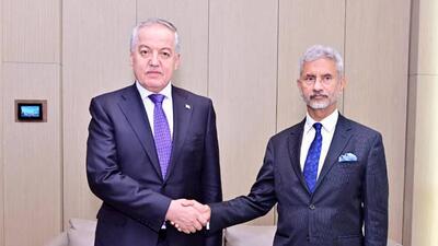 External affairs minister Dr S Jaishankar with minister of foreign affairs of the Republic of Tajikistan Sirojiddin Muhriddin, in Tashkent on Friday. (ANI) External affairs minister Dr S Jaishankar with minister of foreign affairs of the Republic of Tajikistan Sirojiddin Muhriddin, in Tashkent on Friday. (ANI)