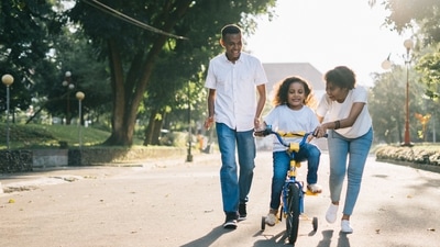 Parenting tips: Here's how parents can shape their kid's personality (Agung Pandit Wiguna) Parenting tips: Here's how parents can shape their kid's personality (Agung Pandit Wiguna)
