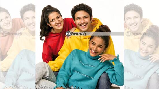 Meet (left to right) Taneesha Mirwani, Dev Raiyani, and Leisha Patidar, the Gen Z-ers who keep the virtual world real; Costumes & styling by Reza Shariffi; Hair by Drishya Bhagyanath; Make-up by Jessica Fernandes (Subi Samuel) Meet (left to right) Taneesha Mirwani, Dev Raiyani, and Leisha Patidar, the Gen Z-ers who keep the virtual world real; Costumes & styling by Reza Shariffi; Hair by Drishya Bhagyanath; Make-up by Jessica Fernandes (Subi Samuel)