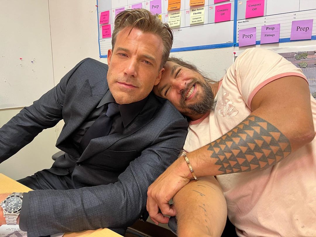Ben Affleck and Jason Momoa indulged in some bromance as the latter announced they were working together in their upcoming project. Ben Affleck and Jason Momoa indulged in some bromance as the latter announced they were working together in their upcoming project.