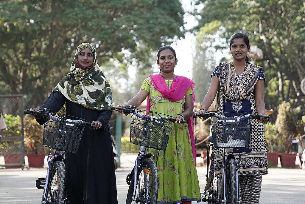 Bengaluru and Delhi women labourers were gifted cycles by Greenpeace India as part of a campaign called 'power the pedal'. (Image credit: Greenpeace) Bengaluru and Delhi women labourers were gifted cycles by Greenpeace India as part of a campaign called 'power the pedal'. (Image credit: Greenpeace)