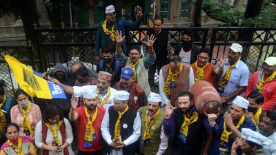Led by AAP state president Surjeet Thakur, party workers took out a protest march in the town, which later turned into a demonstration. (Deepak Sansta / HT)