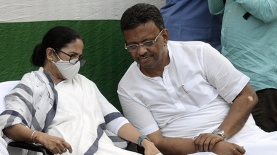 West Bengal Chief Minister Mamata Banerjee interacts with state Minister Firhad Hakim as she visits to watch the preparation of matyers' Day celebration Rally of TMC Party, in Kolkata on July 20. (Saikat Paul) West Bengal Chief Minister Mamata Banerjee interacts with state Minister Firhad Hakim as she visits to watch the preparation of matyers' Day celebration Rally of TMC Party, in Kolkata on July 20. (Saikat Paul)