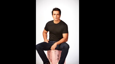 Actor Sonu Sood was last seen in the film Samrat Prithviraj. Actor Sonu Sood was last seen in the film Samrat Prithviraj.