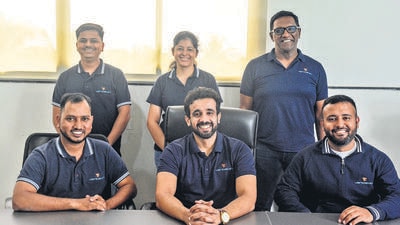 Aroon Khatter (centre), founder of Vendekin Technologies along with his team members. (Shankar Narayan/HT PHOTO) Aroon Khatter (centre), founder of Vendekin Technologies along with his team members. (Shankar Narayan/HT PHOTO)