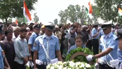 MiG-21 crash: Thousands pay last respects to Flt Lt Advitiya Bal in Jammu (ANI)