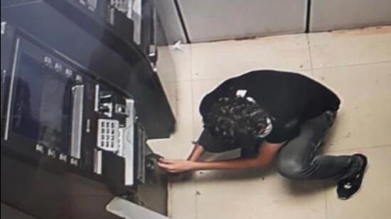 The accused were captured in the ATM’s CCTV camera, which helped with their arrest, said Chandigarh Police. (HT)