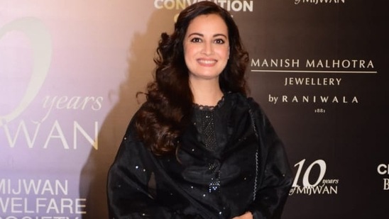 Dia Mirza was also seen in a black kurta outfit by designer Manish Malhotra at the Mijwan event.&nbsp;
