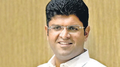 Deputy chief minister Dushyant Chautala said that INSO is celebrating its 20th foundation day in Jaipur on August 5 and coincidently, the Rajasthan government led by chief minister Ashok Gehlot has announced the election schedule for student body elections. (HT File Photo) Deputy chief minister Dushyant Chautala said that INSO is celebrating its 20th foundation day in Jaipur on August 5 and coincidently, the Rajasthan government led by chief minister Ashok Gehlot has announced the election schedule for student body elections. (HT File Photo)