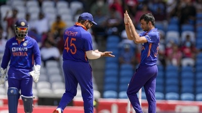 Indian cricket team (AP) Indian cricket team (AP)