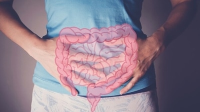 The lining of the intestinal wall can get accumulated with thick oily layering – this is caused by excessive drinking of cold water. This can further lead to indigestion. (Unsplash)