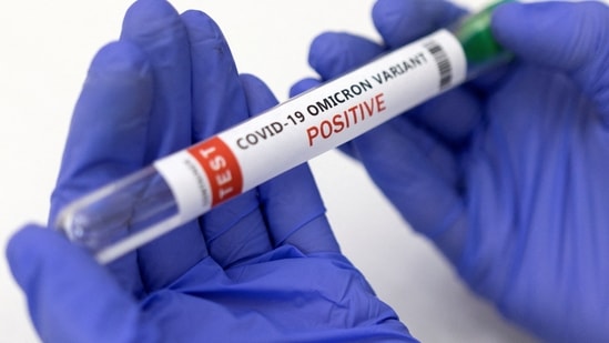 FILE PHOTO: Test tube labelled "COVID-19 Omicron variant test positive" is seen in this illustration picture taken January 15, 2022. REUTERS/Dado Ruvic/Illustration/File Photo(REUTERS)