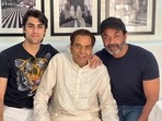Dharmendra poses with Aryaman Deol and Bobby Deol. Dharmendra poses with Aryaman Deol and Bobby Deol.