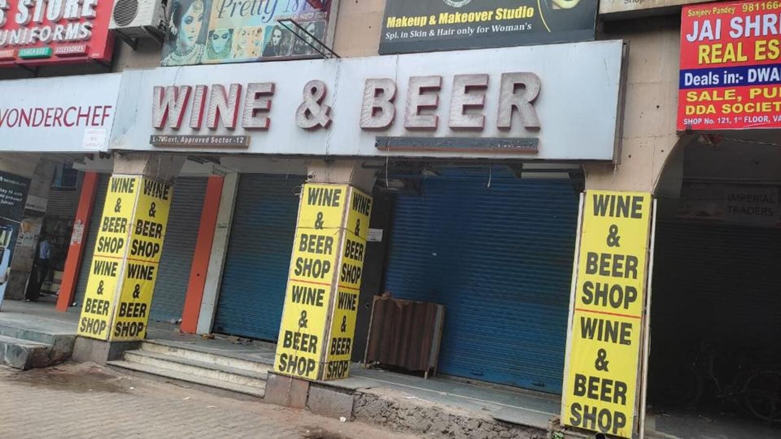 Liquor stores, bars closed as move to extend Delhi excise policy awaits