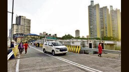 Hancock Bridge open to public in Mazgaon, (Anshuman Poyrekar/HT PHOTO)