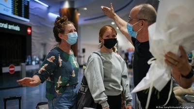 Tourism-reliant New Zealand had one of the more restrictive stances worldwide during the course of the pandemic (Zhao Gang/Xinhua/picture alliance ) Tourism-reliant New Zealand had one of the more restrictive stances worldwide during the course of the pandemic (Zhao Gang/Xinhua/picture alliance )
