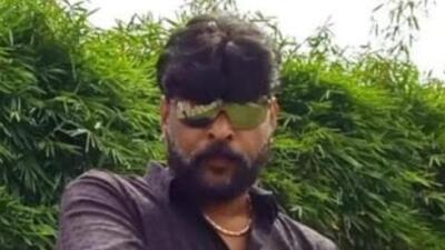 Enforcement directorate (ED) on Monday grilled casino organiser Chikoti Praveen and his aide Madhava Reddy in connection with alleged violation of the Foreign Exchange Management Act in conducting casino parties in various countries in the recent past, officials said. (HT)