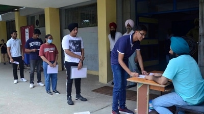 CUET UG Phase 2 exam from August 4, admit cards soon on cuet.samarth.ac.in (Harvinder Singh/HT) (HT_PRINT) CUET UG Phase 2 exam from August 4, admit cards soon on cuet.samarth.ac.in (Harvinder Singh/HT) (HT_PRINT)