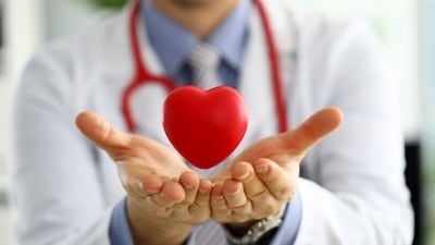 One of the main reasons of heart attacks is the cooking oil used in food. The cooking oil determines how much fat will accumulate in the heart and the arteries. This fat accelerates the risk of heart attacks. (Unsplash) One of the main reasons of heart attacks is the cooking oil used in food. The cooking oil determines how much fat will accumulate in the heart and the arteries. This fat accelerates the risk of heart attacks. (Unsplash)