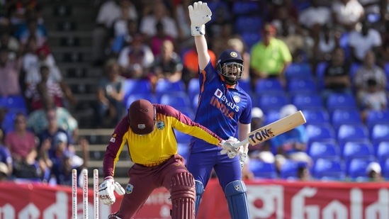 Rishabh Pant appeals for the wicket of Brandon King during the second T20I(AP)