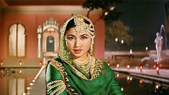 Meena Kumari’s 1972 film Pakeezah is undoubtedly her best work and among the most beautiful musical dramas ever made in the Indian cinema. The film was made by her estranged husband Kamal Amrohi, who began work on it in 1956 but put it on hold due to their differences in personal life. The two came together to complete the film in 1969 when Meena Kumari was extremely ill. The film wasn’t well received in theatres but went on to turn into a blockbuster after she died almost a month after its release in 1972.&nbsp;