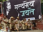 File- Police personnel deployed during the Satyagrah March over summoning of party leader Rahul Gandhi in the National Herald case by Enforcement Directorate.(Photo by Arvind Yadav/ Hindustan Times)